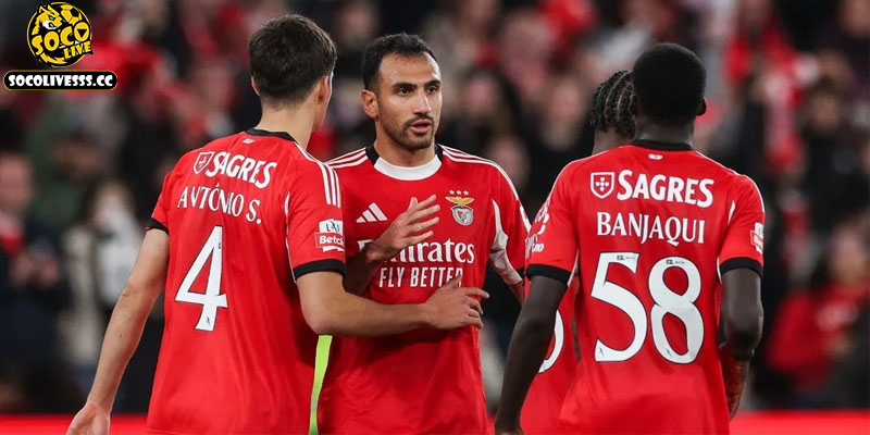 Benfica vẫn thể hiện sự phập phù